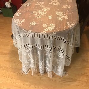 3 Vintage Lace Overlays for Weddings/Events